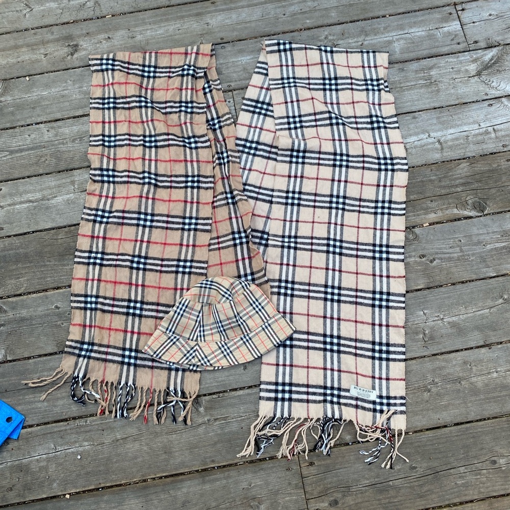 Lot of 3 Burberry Novacheck Scarves, Hats